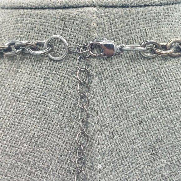 Vintage 80s Gunmetal Gray Silver Toned Necklace Cluster Bib Large Multi Strand - Picture 6 of 7